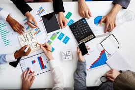 11 razones por las que estudiar administración de empresas | UHipócrates